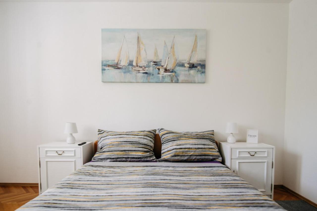 Sunnynest Apartment - 3Br Apt With Free Parking & Wi-Fi, Close To Lapad Bay Beach دوبروفينك المظهر الخارجي الصورة